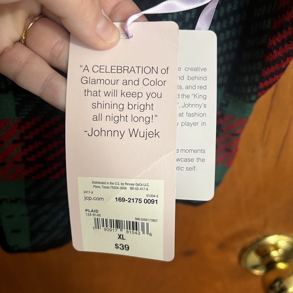Johnny Wujek Plaid Womens XL Top New With Tags Holiday Red Green Crop - Picture 5 of 7